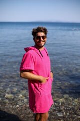 Pembe Cepli Kapşonlu Havlu Panço