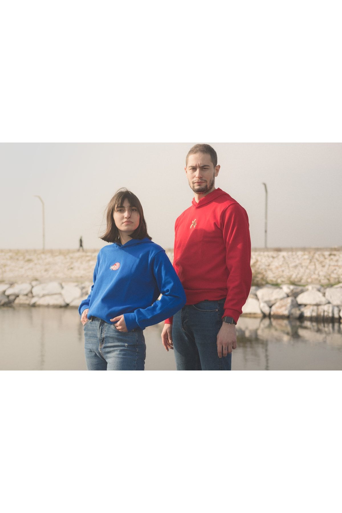 Deniz Kaplumbağası Nakışlı Kapüşonlu Sweatshirt