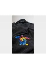 Kaplumbağa Nakışlı Yıkamalı Oversize T-Shirt
