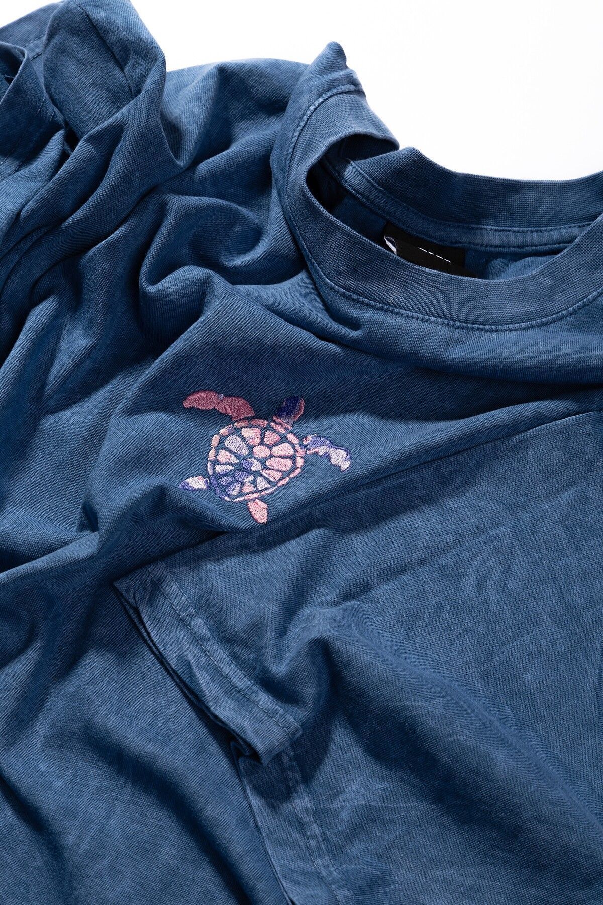 Kaplumbağa Nakışlı Yıkamalı Oversize T-Shirt