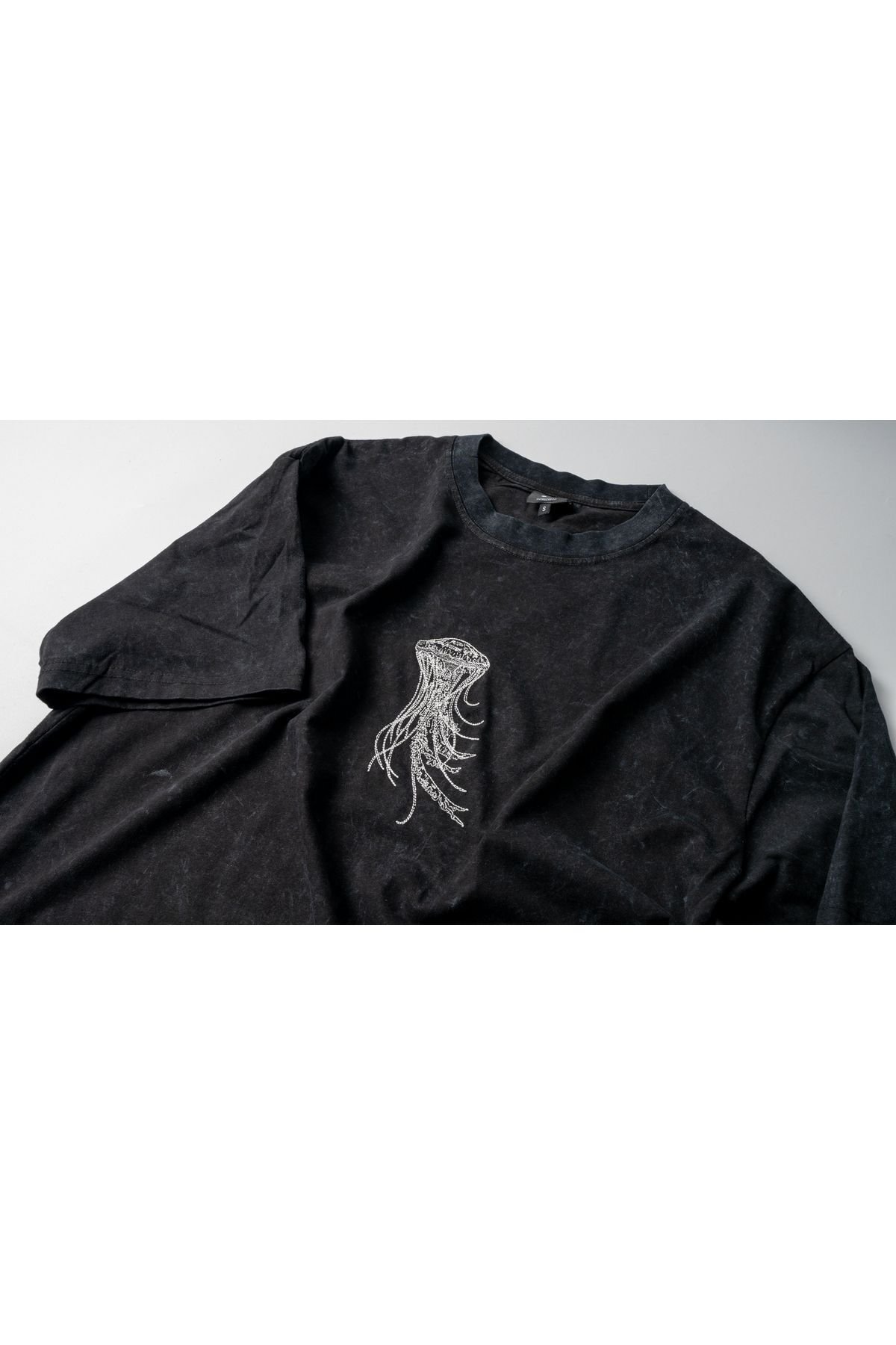 Jelly Fish Nakışlı Yıkamalı Oversize T-Shirt