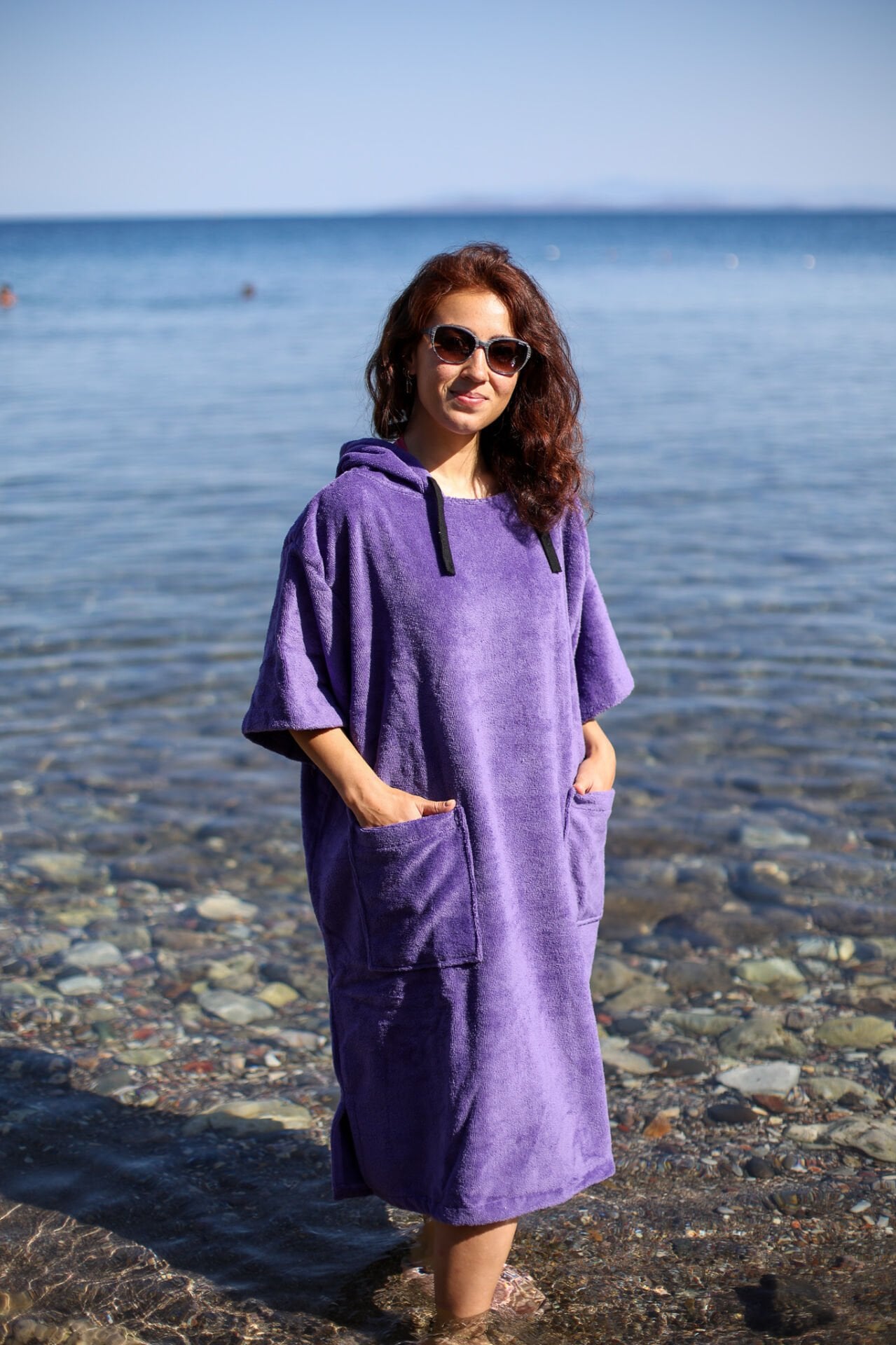 Mor Cepli Kapşonlu Havlu Panço