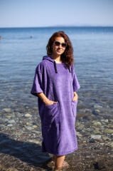 Mor Cepli Kapşonlu Havlu Panço